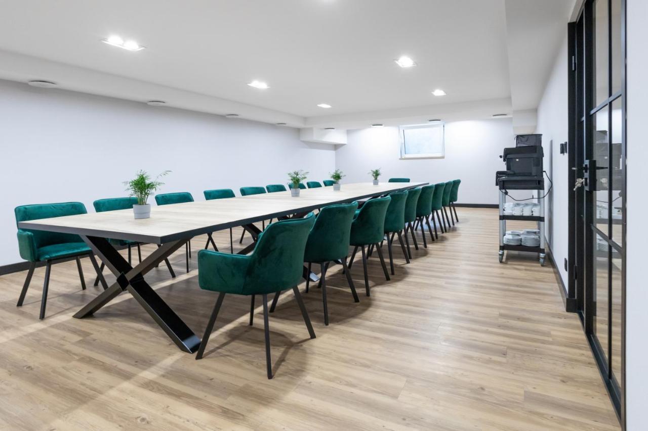 Hotel Natura Slonsk エクステリア 写真