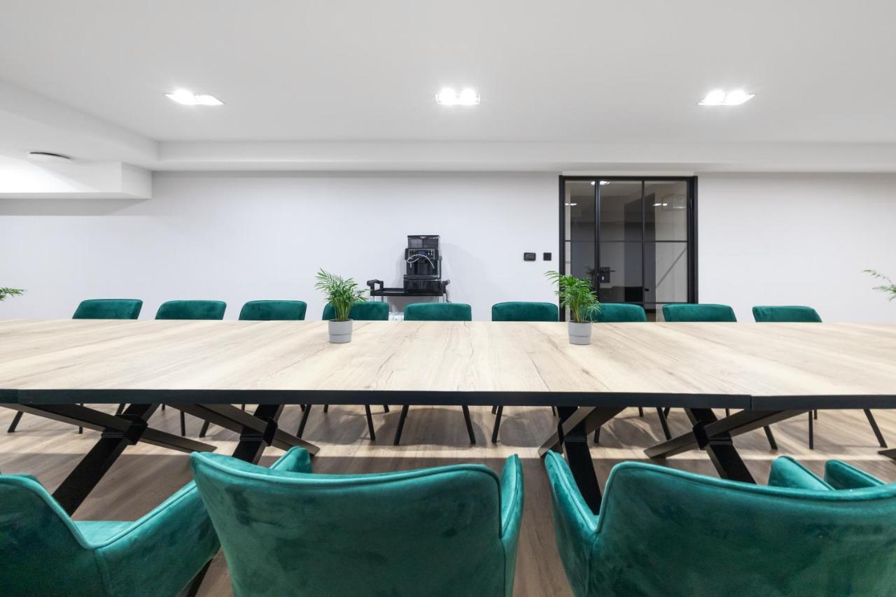 Hotel Natura Slonsk エクステリア 写真